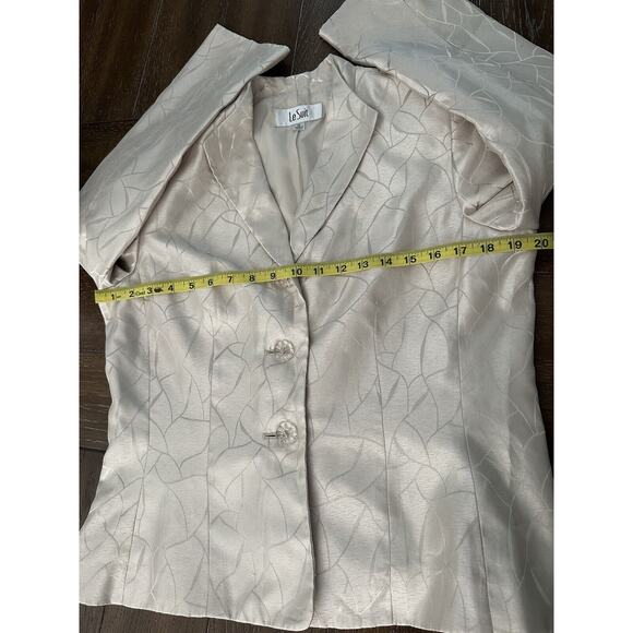 EUC Le Suit 2 Piece Blazer Skirt Set Light Gold Champagne Shimmer Design Size 10 - Picture 8 of 16